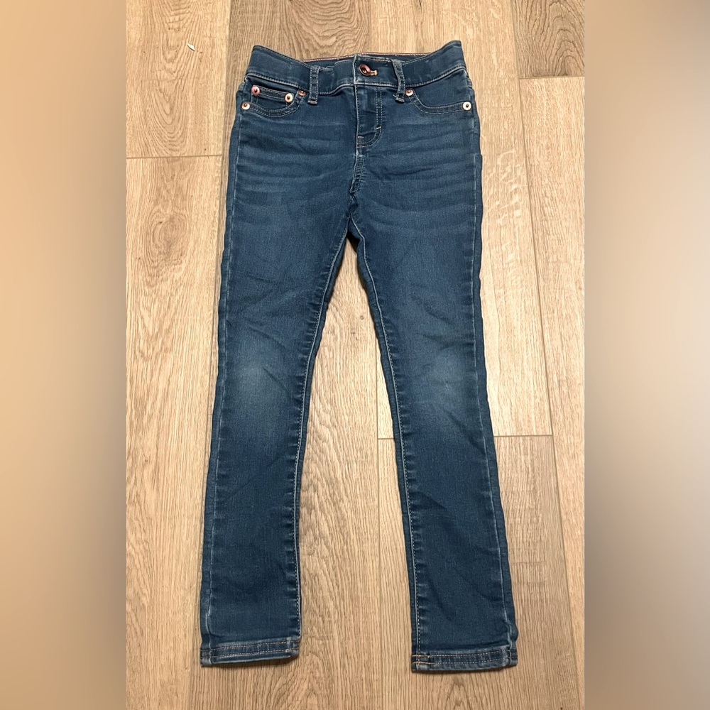 Vineyard Vines Girls Medium Wash Blue Stretch Skinny Jean, Size 7